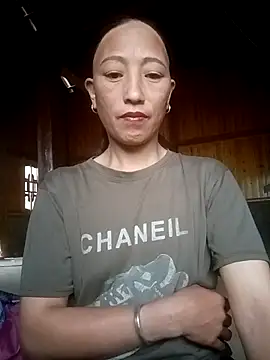 Snapshot of Gemma-sexyy chatting on November 2025 03:12:01 AM Gemma-sexyy online show from November 2025 03:12:01 AM