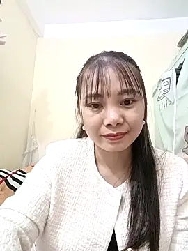 Moon-night222 online show from February 2026 04:45:02 PM