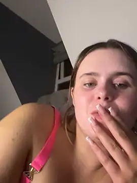 Blonde Bunny online show from February 2026 11:36:02 PM