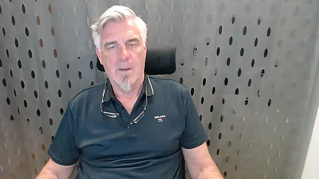 Buidapest online show from July 2026 11:54:02 PM