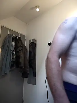 Rocolove1 online show from April 2026 04:36:02 PM