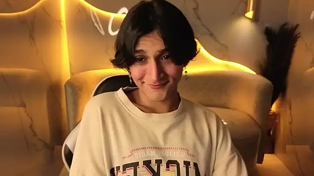 Snapshot of zoe_tp chatting on November 2025 07:49:02 PM zoe tp online show from November 2025 07:49:02 PM