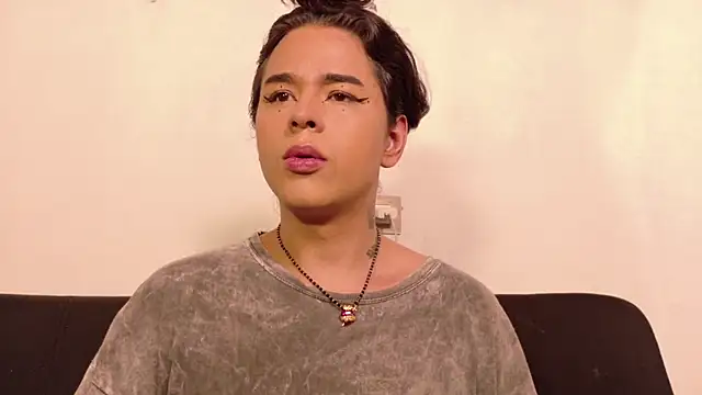 Angel-umbra online show from March 2026 08:26:02 PM