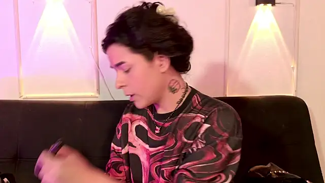 Angel-umbra online show from April 2026 09:37:02 PM