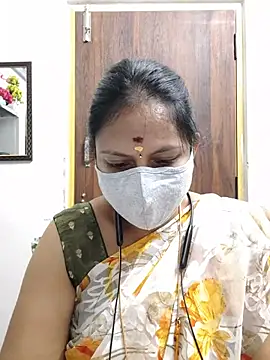 Queen-Neha online show from May 2026 02:34:02 PM