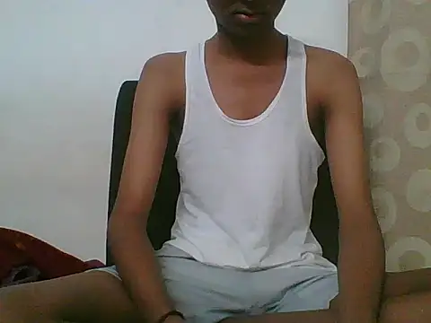 akshr1099 online show from November 2025 05:56:01 PM