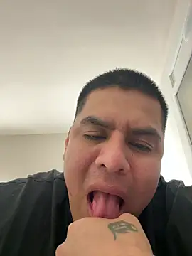 Pelotas2000 online show from January 2026 05:59:01 PM