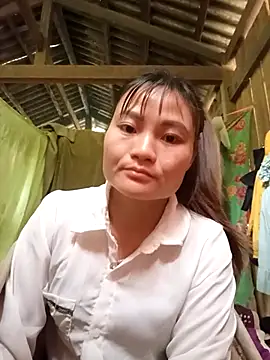 Lee-Thee online show from December 2025 01:59:02 AM