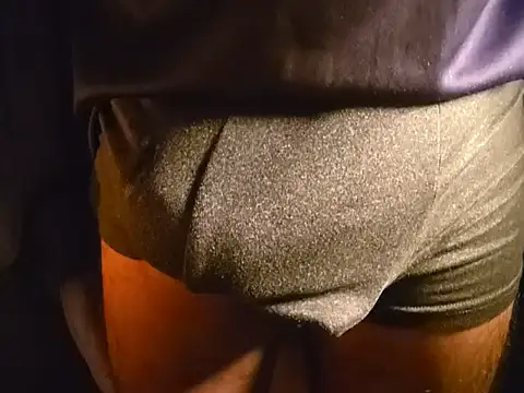 adrian 16 17 online show from December 2025 08:23:01 AM