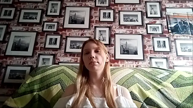 EvieBaggette online show from August 2026 07:24:02 AM