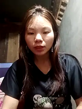 yu-zhen online show from November 2025 04:59:02 AM