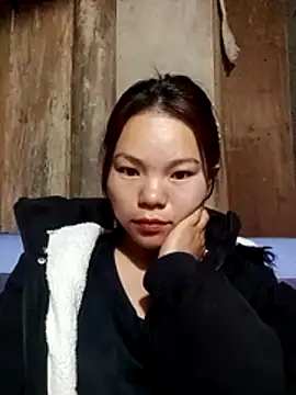 yu-zhen online show from December 2025 10:25:02 PM