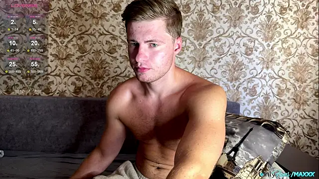Snapshot of Maxhornyblondieman chatting on July 2026 01:26:01 PM Maxhornyblondieman online show from July 2026 01:26:01 PM