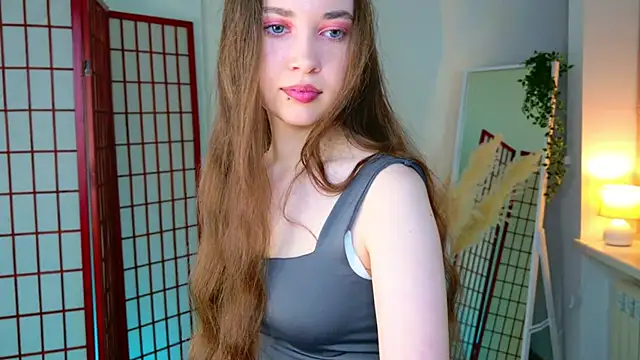 SilentLily online show from November 2025 09:30:02 PM