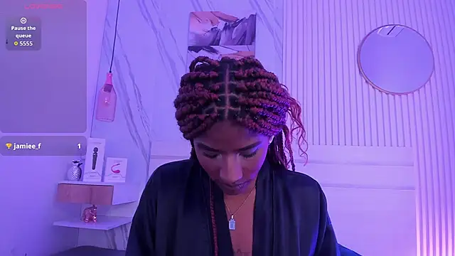 Afro Luna online show from December 2025 11:27:02 AM