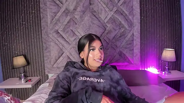 Snapshot of ShirleyJones_ chatting on November 2025 12:42:01 PM ShirleyJones online show from November 2025 12:42:01 PM