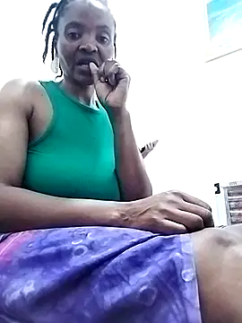 Brownsexynips14 online show from November 2025 06:57:01 PM