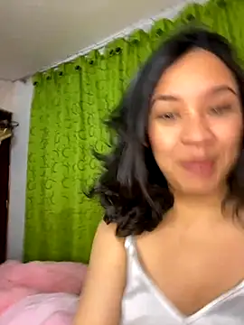 Esmerald 1111 online show from November 2025 10:51:02 AM