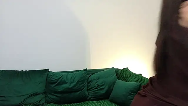 Snapshot of Layladesire chatting on November 2025 04:22:02 AM Layladesire online show from November 2025 04:22:02 AM