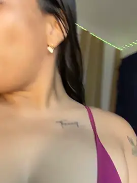 ArielleMillerr- online show from November 2025 05:46:02 PM