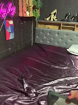 Shy-Ivy online show from March 2026 09:37:02 PM