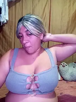 Snapshot of Fat_Dirty_Nasty chatting on February 2026 10:37:02 PM Fat Dirty Nasty online show from February 2026 10:37:02 PM