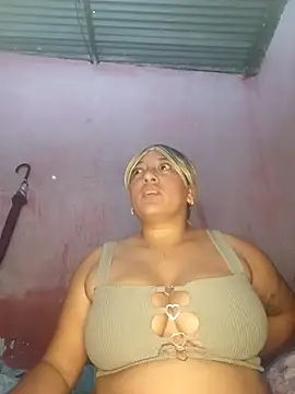 Snapshot of Fat_Dirty_Nasty chatting on February 2026 01:19:01 PM Fat Dirty Nasty online show from February 2026 01:19:01 PM