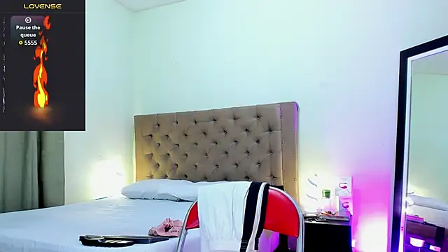 Snapshot of blorelopez chatting on January 2026 01:26:01 PM blorelopez online show from January 2026 01:26:01 PM