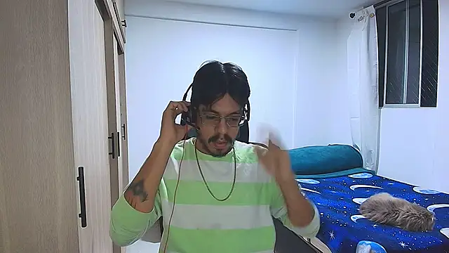 naitt  online show from December 2025 10:43:01 AM