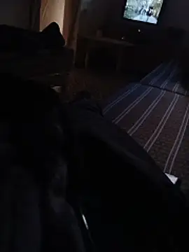 ouchenshadow2975 online show from November 2025 04:00:02 PM