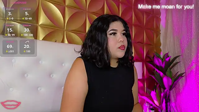 Amanda Mooree online show from April 2026 04:17:01 AM