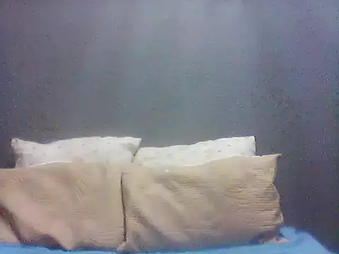 Snapshot of TiaBlaze chatting on November 2025 09:08:01 PM TiaBlaze online show from November 2025 09:08:01 PM