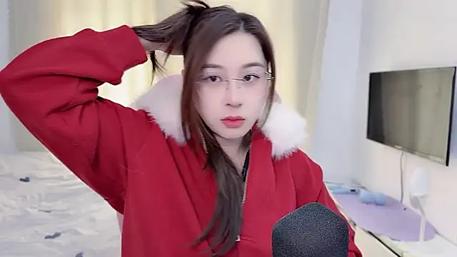 TTtia  online show from February 2026 02:15:02 AM