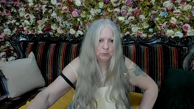 Snapshot of mariabelladonna chatting on June 2026 06:34:02 PM mariabelladonna online show from June 2026 06:34:02 PM