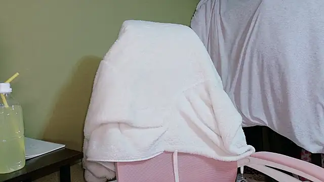 miyu0003 online show from April 2026 12:39:02 PM