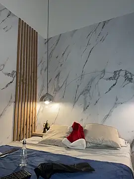 IsabelaStefano online show from December 2025 03:24:01 AM