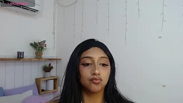 Snapshot of Karol_Soft chatting on November 2025 08:22:01 PM Karol Soft online show from November 2025 08:22:01 PM