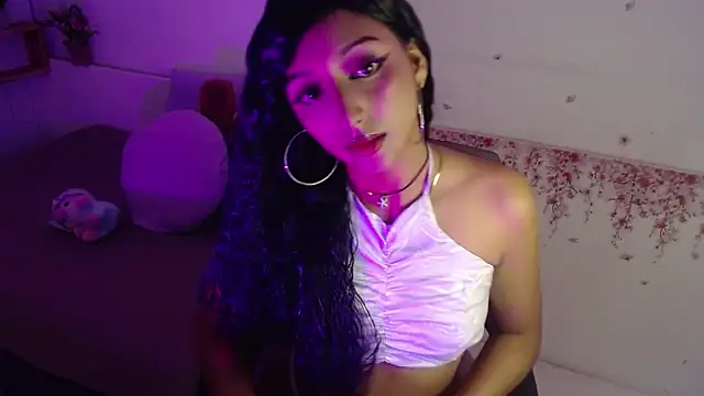 Snapshot of Karol_Soft chatting on December 2025 08:03:01 PM Karol Soft online show from December 2025 08:03:01 PM