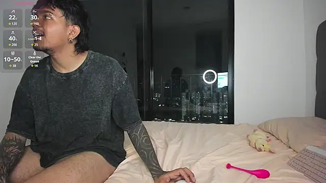 tessa  evans online show from April 2026 12:11:02 AM