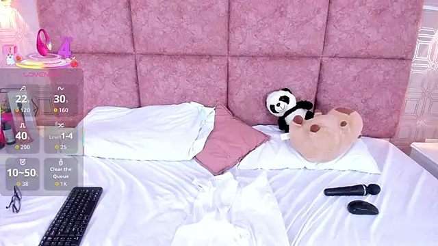 NathalieRoss1 online show from March 2026 06:01:02 PM