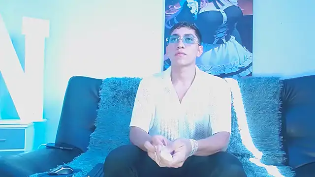 Snapshot of ATLASVANDRAKE chatting on November 2025 07:58:01 PM ATLASVANDRAKE online show from November 2025 07:58:01 PM