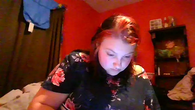 Snapshot of living420 chatting on November 2025 12:22:01 AM living420 online show from November 2025 12:22:01 AM