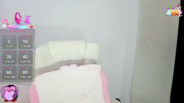 XIAOFENG-2025 online show from November 2025 05:40:01 AM