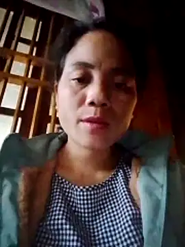 bela-hayes online show from December 2025 01:14:02 AM