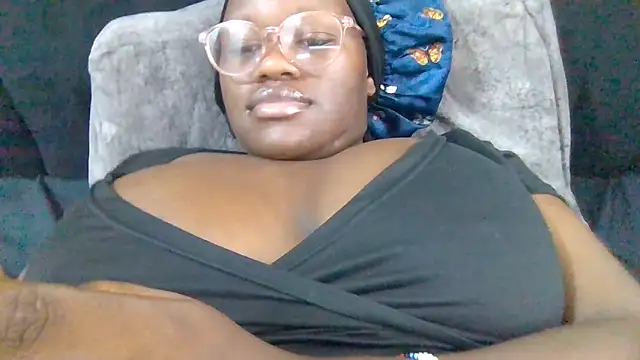 Snapshot of Barbiebunky chatting on November 2025 06:06:02 AM Barbiebunky online show from November 2025 06:06:02 AM