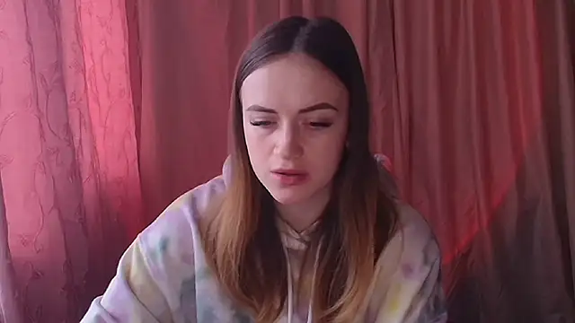 Illa May online show from March 2026 10:44:01 AM