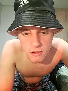 Tinny Twink RSA online show from November 2025 08:53:02 PM