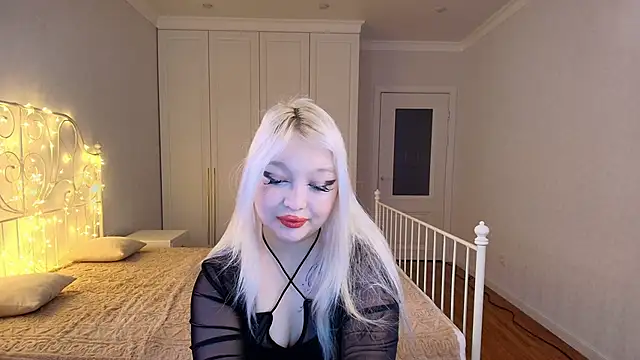 angelicaya online show from November 2025 03:10:02 AM