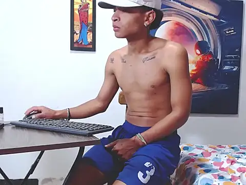 crissex3 online show from March 2026 02:01:01 PM