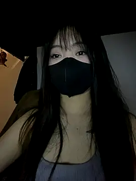 Anamis18 online show from December 2025 07:45:02 PM